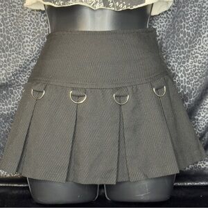 VTG 90s DogPile Black Mini Skirt W/ Side Zip & Ring Details Size